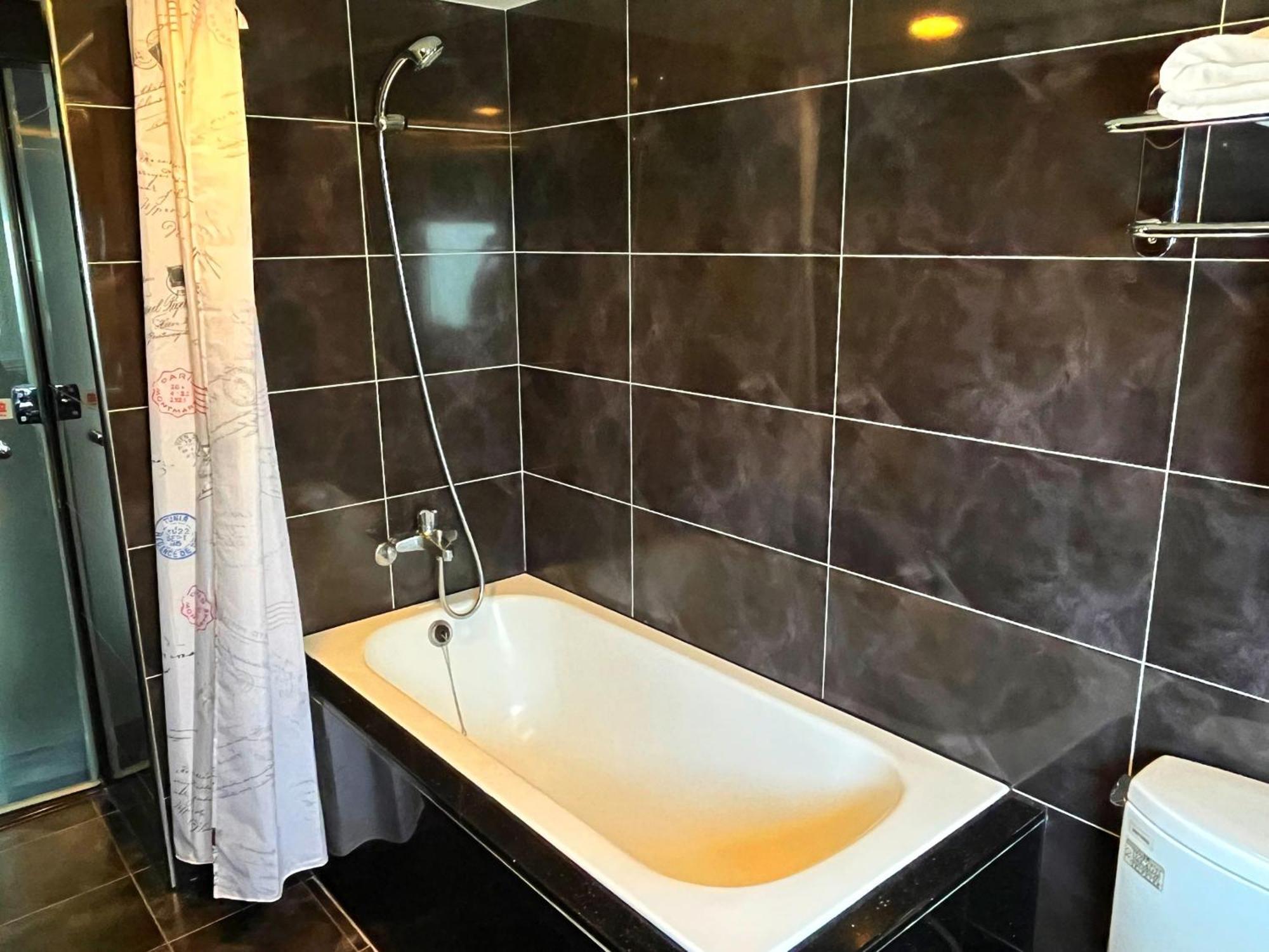 華麗大飯店ferrary Hotel Ταϊπέι Εξωτερικό φωτογραφία