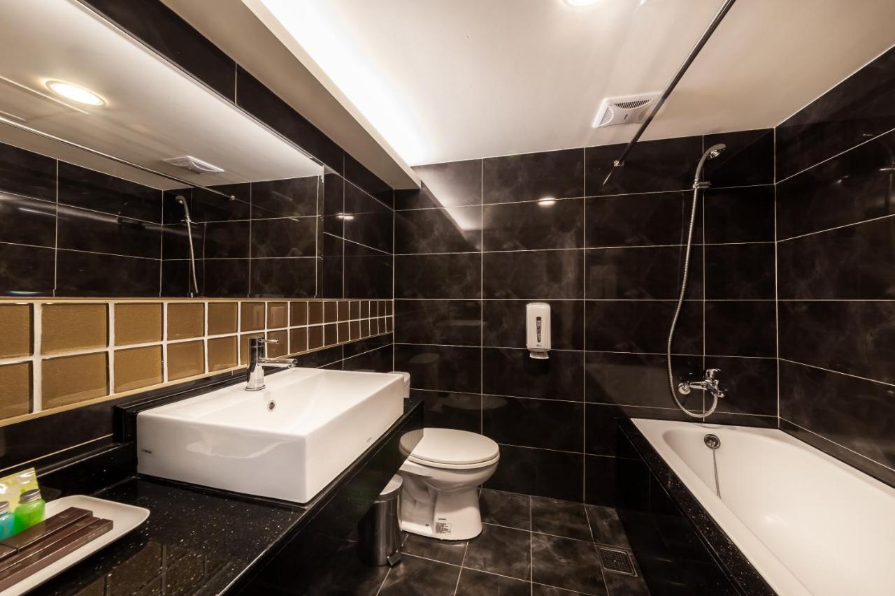華麗大飯店ferrary Hotel Ταϊπέι Εξωτερικό φωτογραφία